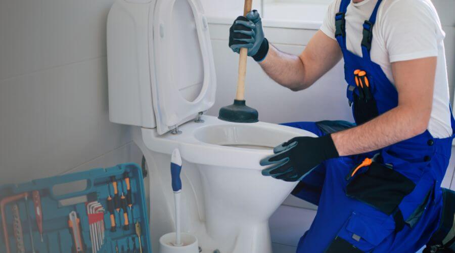 Professional expert plumbing services in Laketon, IN